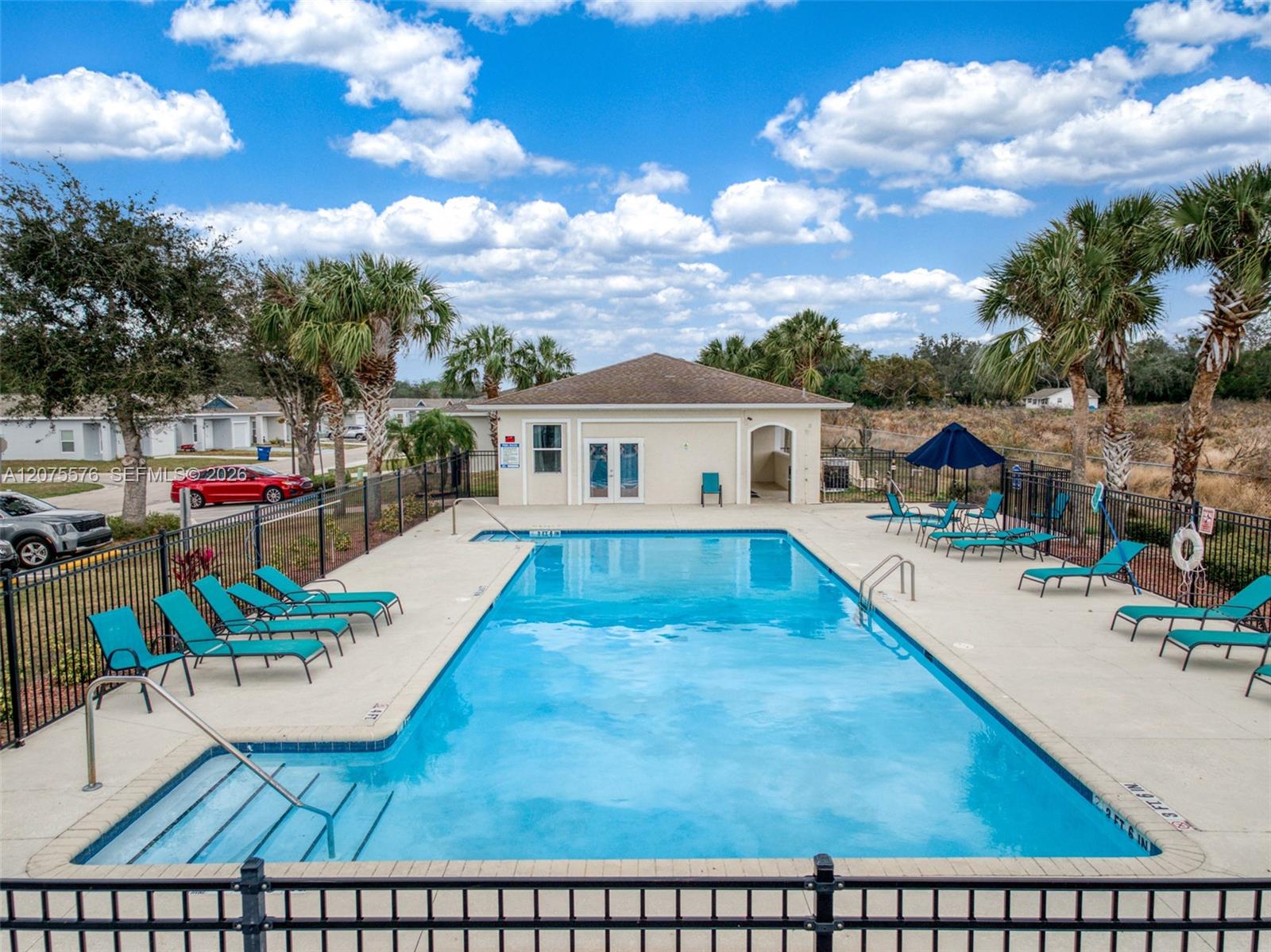 1481 Las Villas Boulevard Property Photo 3