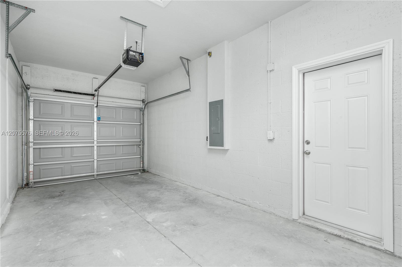1481 Las Villas Boulevard Property Photo 10