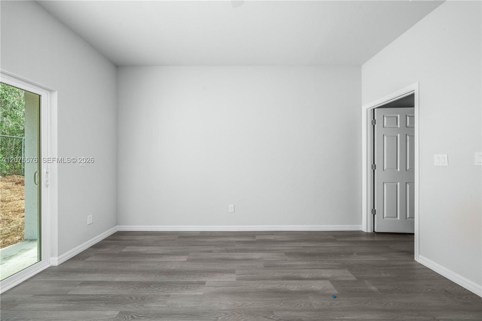 1481 Las Villas Boulevard Property Photo 23