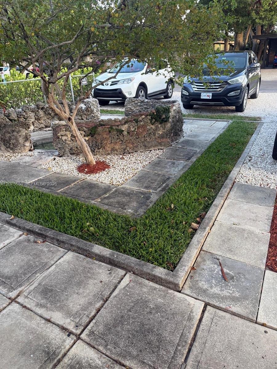 A12075580 Property Photo 3