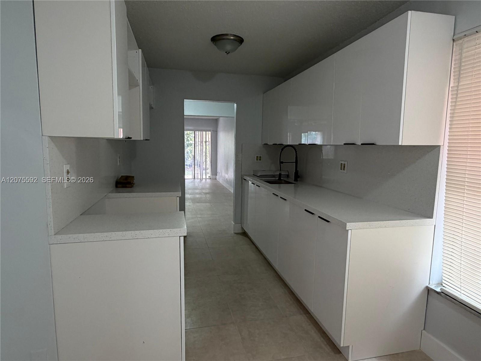 5728 Nw 16th Street 24 Property Photo 6