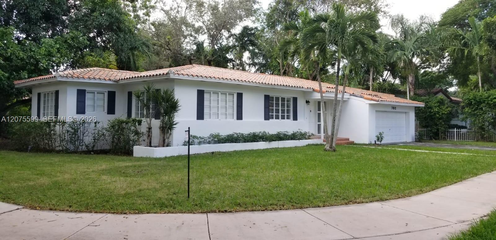 A12075599 Property Photo 1