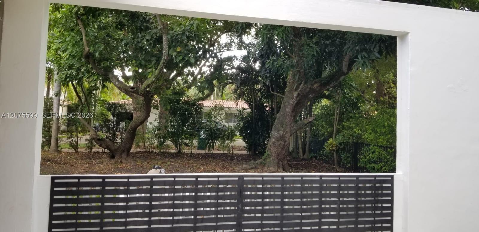 A12075599 Property Photo 3