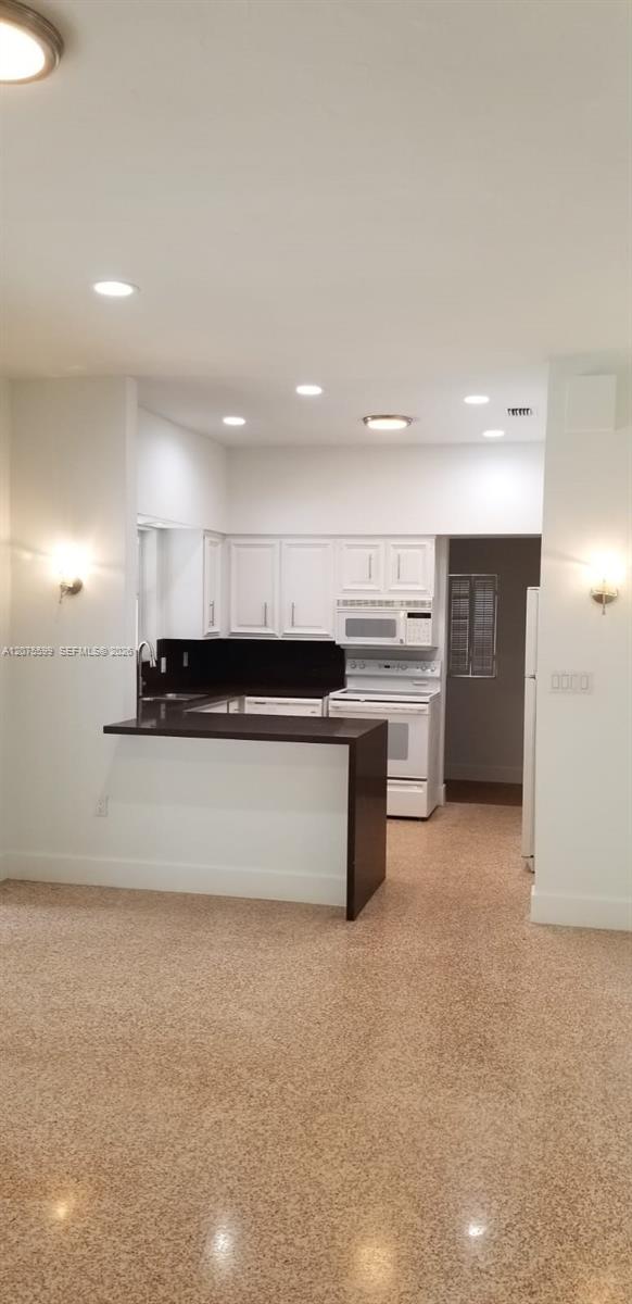 A12075599 Property Photo 15