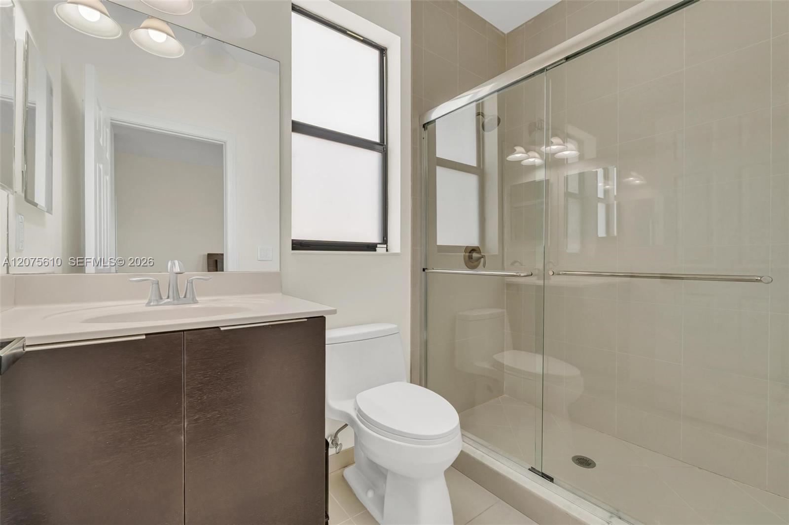 10204 Nw 86th Street Property Photo 48