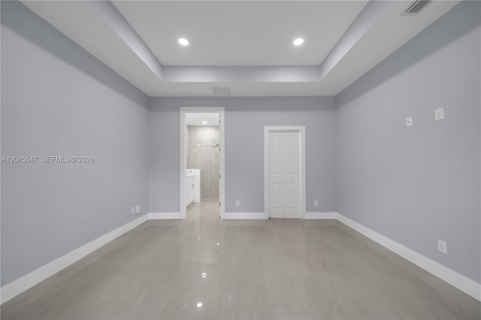 1901 E 7th Street Property Photo 11