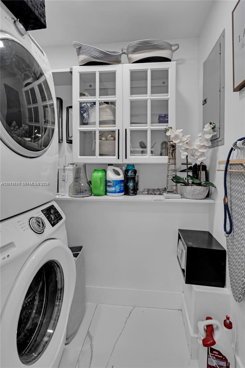 7031 Sw 12th Street Property Photo 16