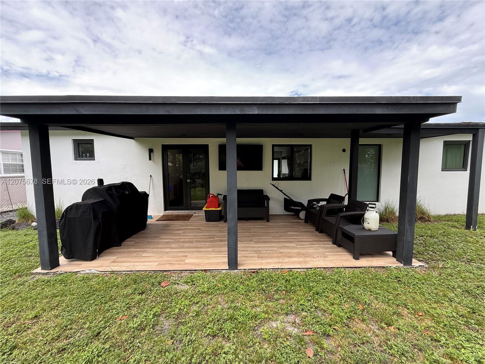 7630 Venetian Street Property Photo 20