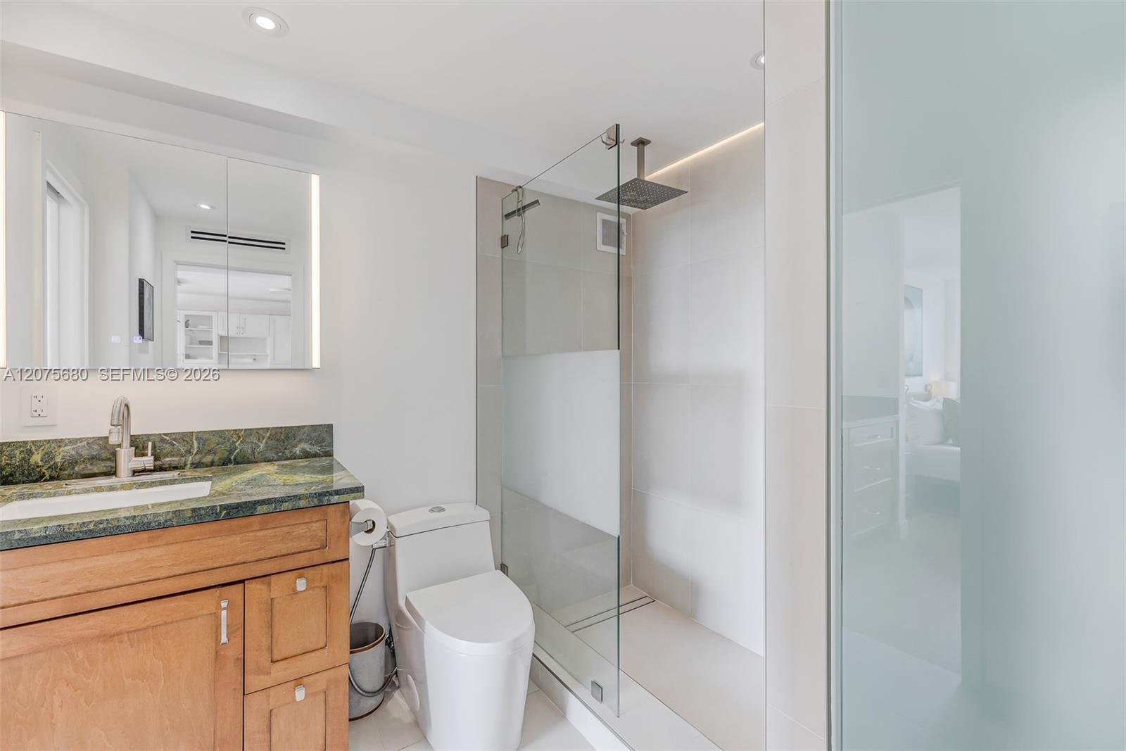 401 Ocean Drive 903 Property Photo 20
