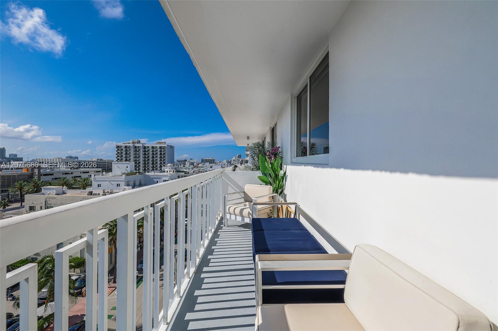 401 Ocean Drive 903 Property Photo 21