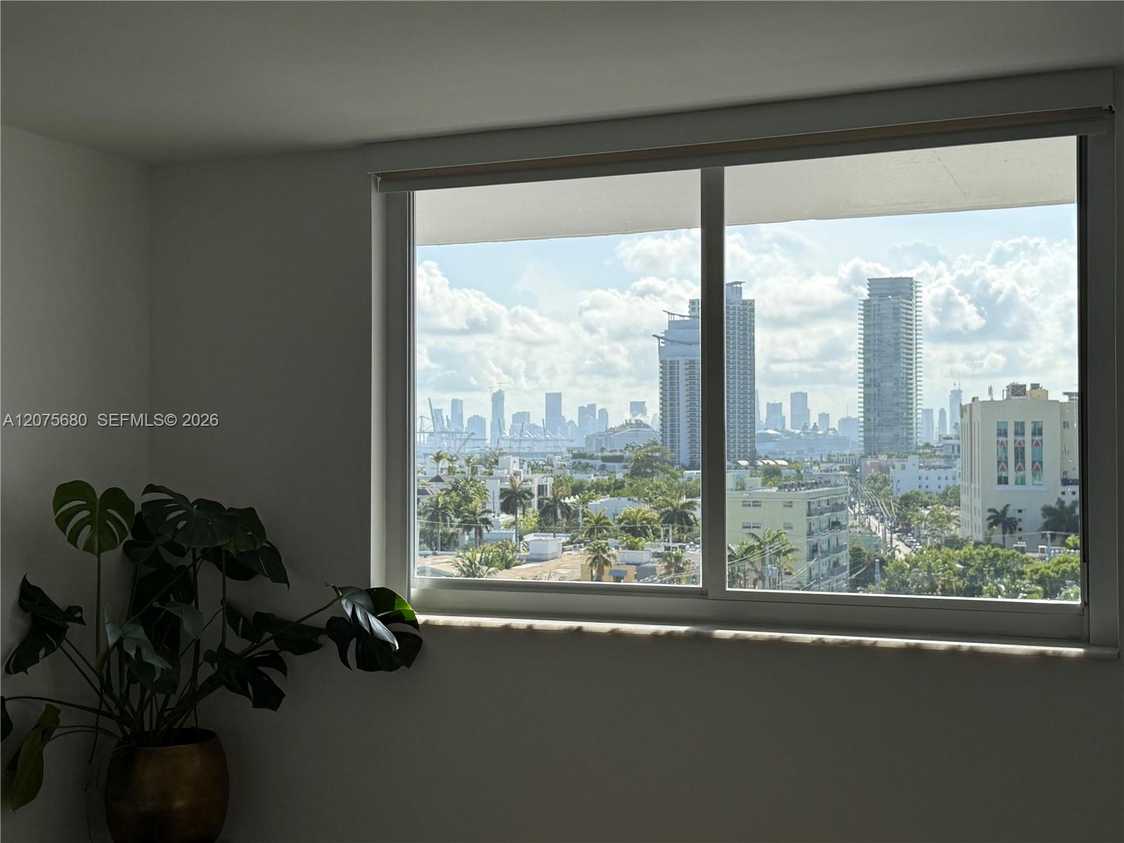 401 Ocean Drive 903 Property Photo 43