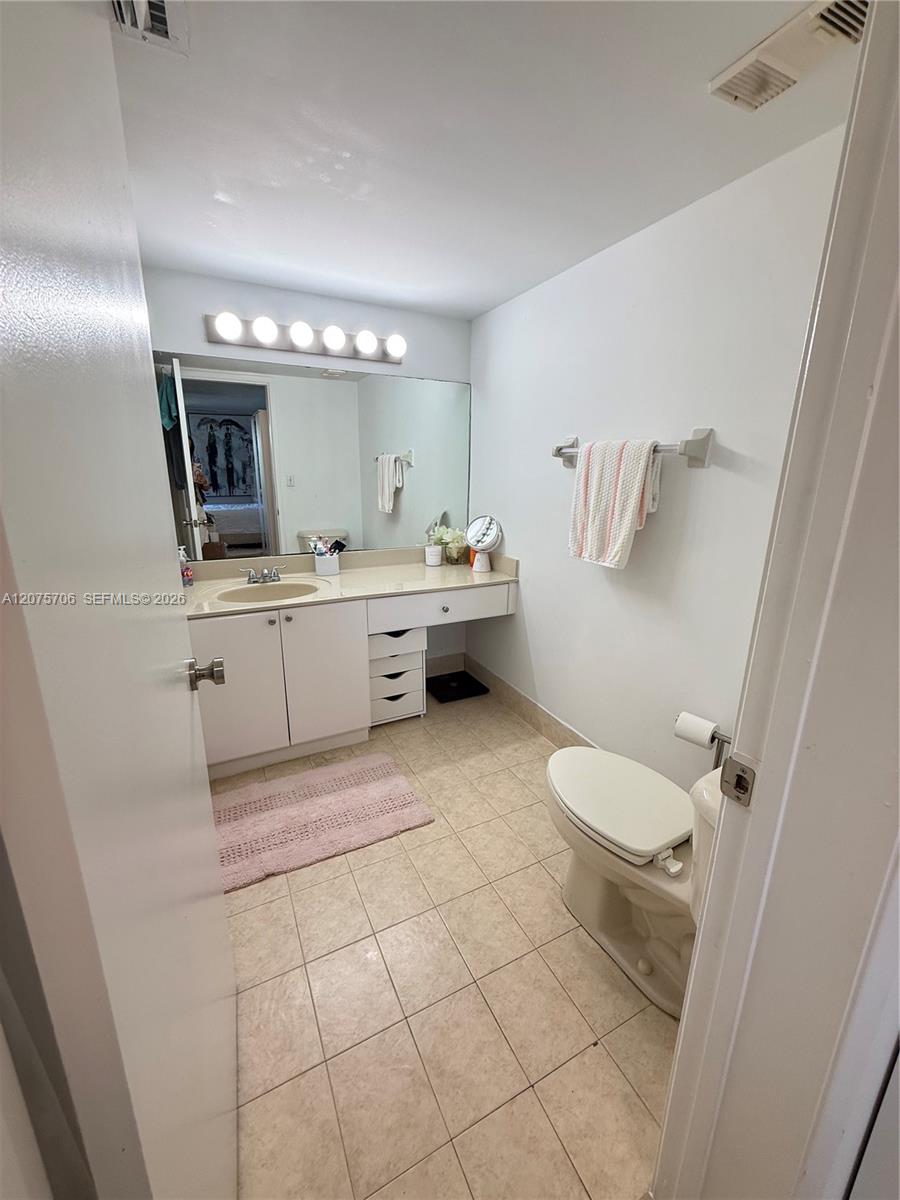 4974 Nw 97th Place 310 Property Photo 10