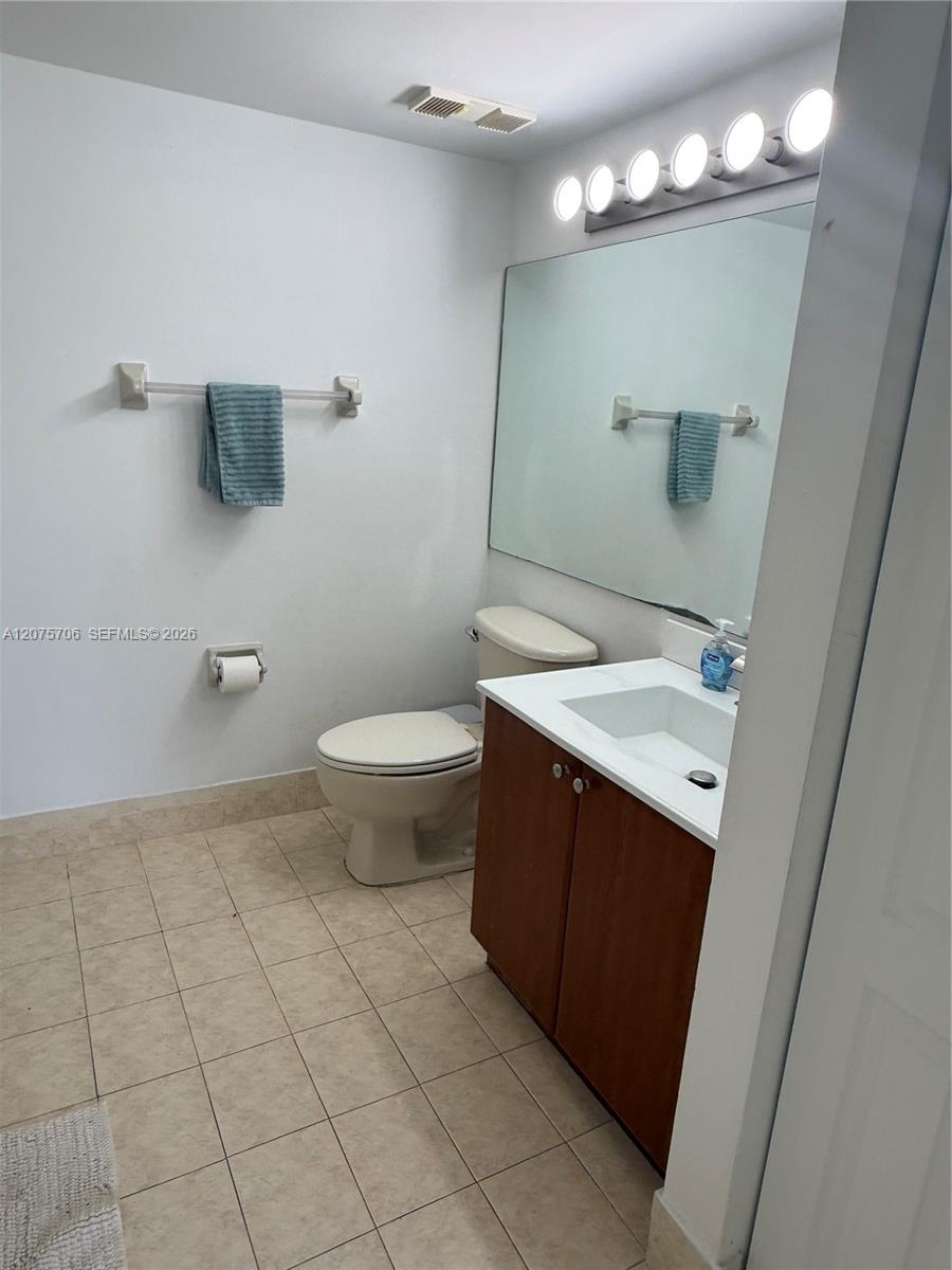 4974 Nw 97th Place 310 Property Photo 18