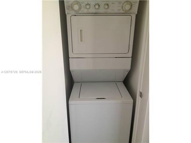 50 Biscayne Boulevard 4105 Property Photo 15