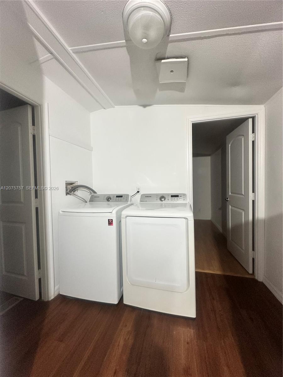11886 Watergate Circle H Property Photo 17