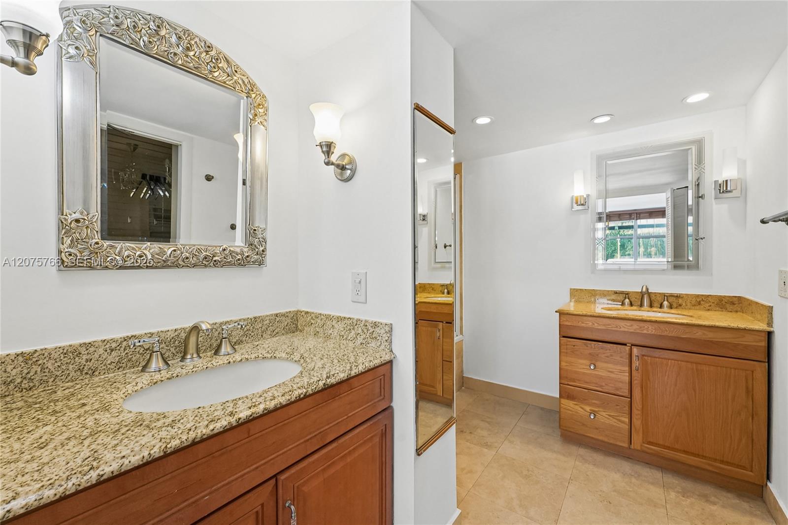 1420 Brickell Bay Drive 206d Property Photo 13