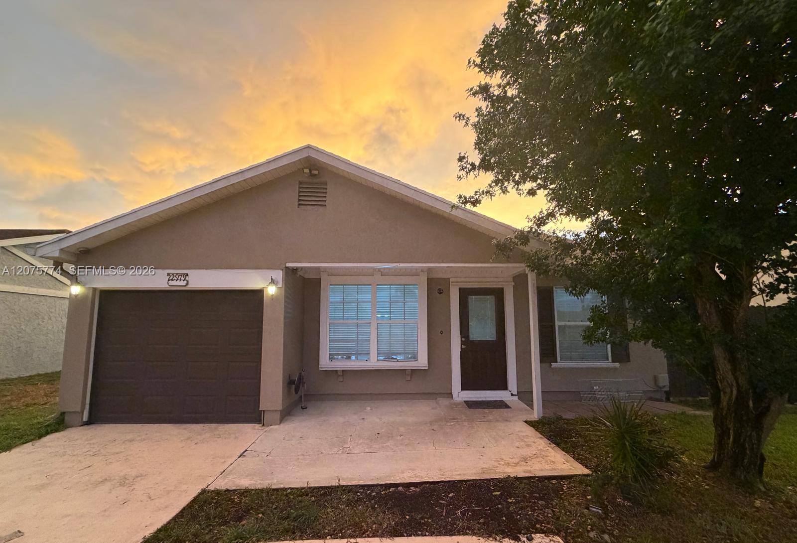 22979 Sandalfoot Boulevard Property Photo 1
