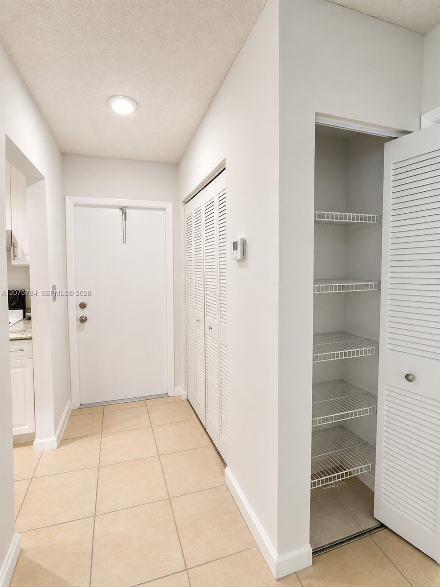3280 Nw 102nd Terrace 203-e Property Photo 12
