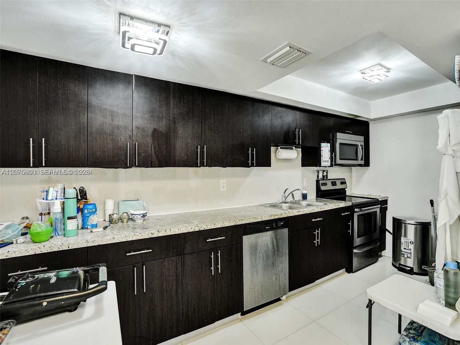 18061 Biscayne Boulevard 502 Property Photo 15