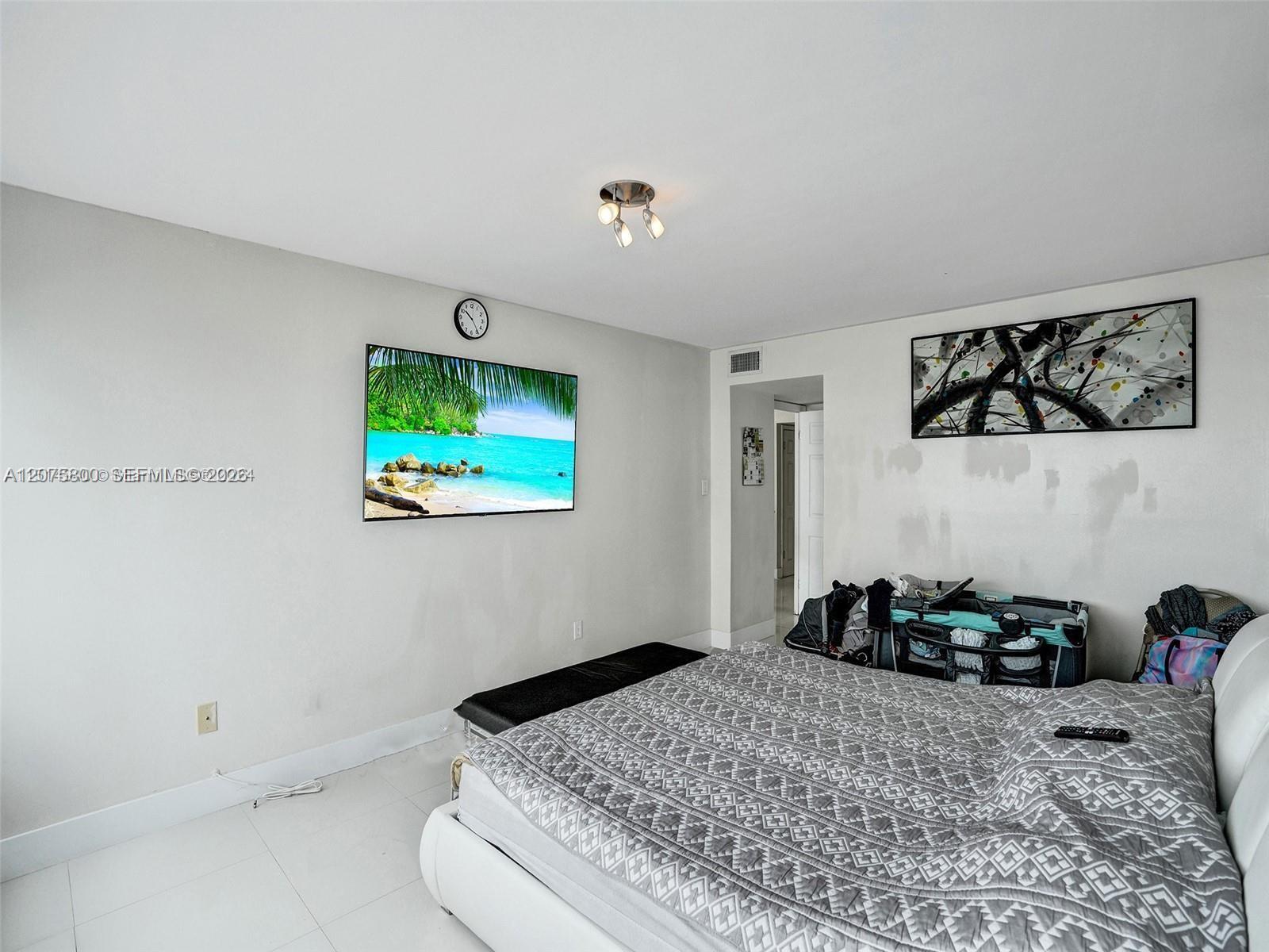 18061 Biscayne Boulevard 502 Property Photo 24