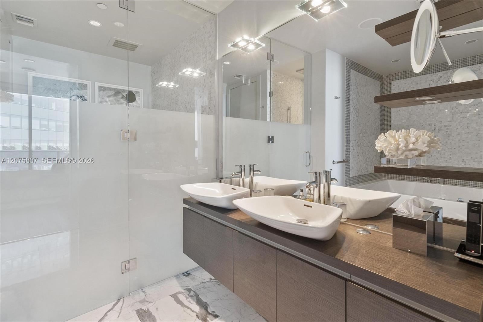200 Biscayne Boulevard Way 5211 Property Photo 21