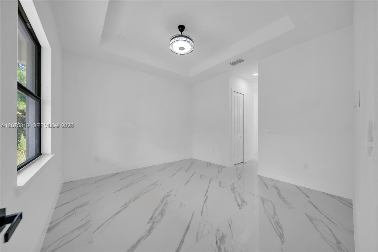 505 E 9th Street Property Photo 19