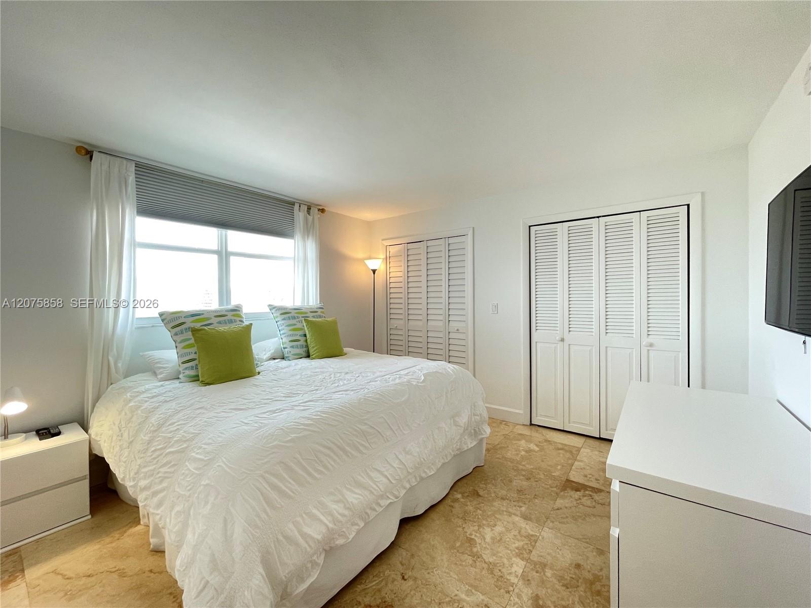 605 Ocean Drive 10l Property Photo 12