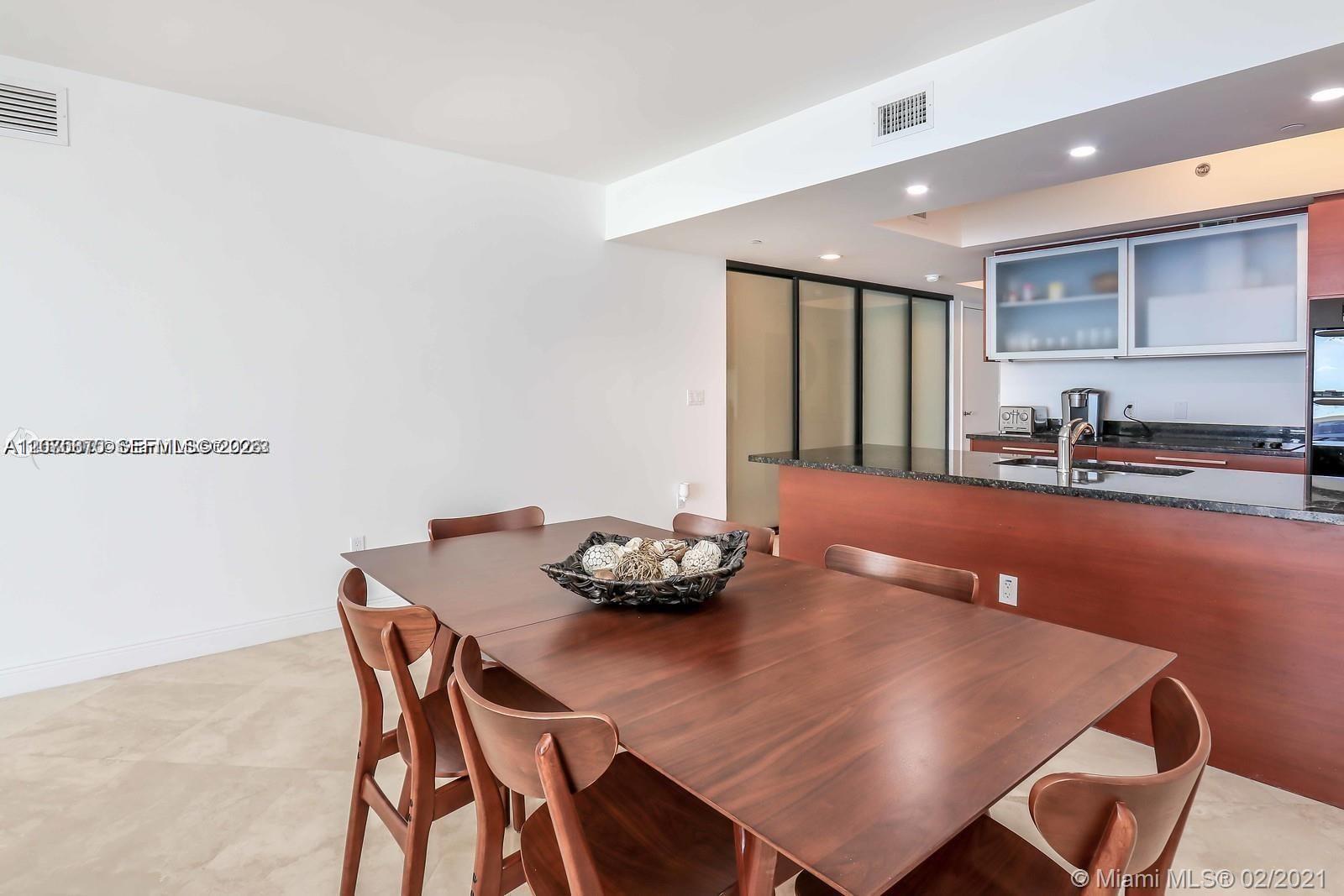 1830 S Ocean Drive 3704 Property Photo 8
