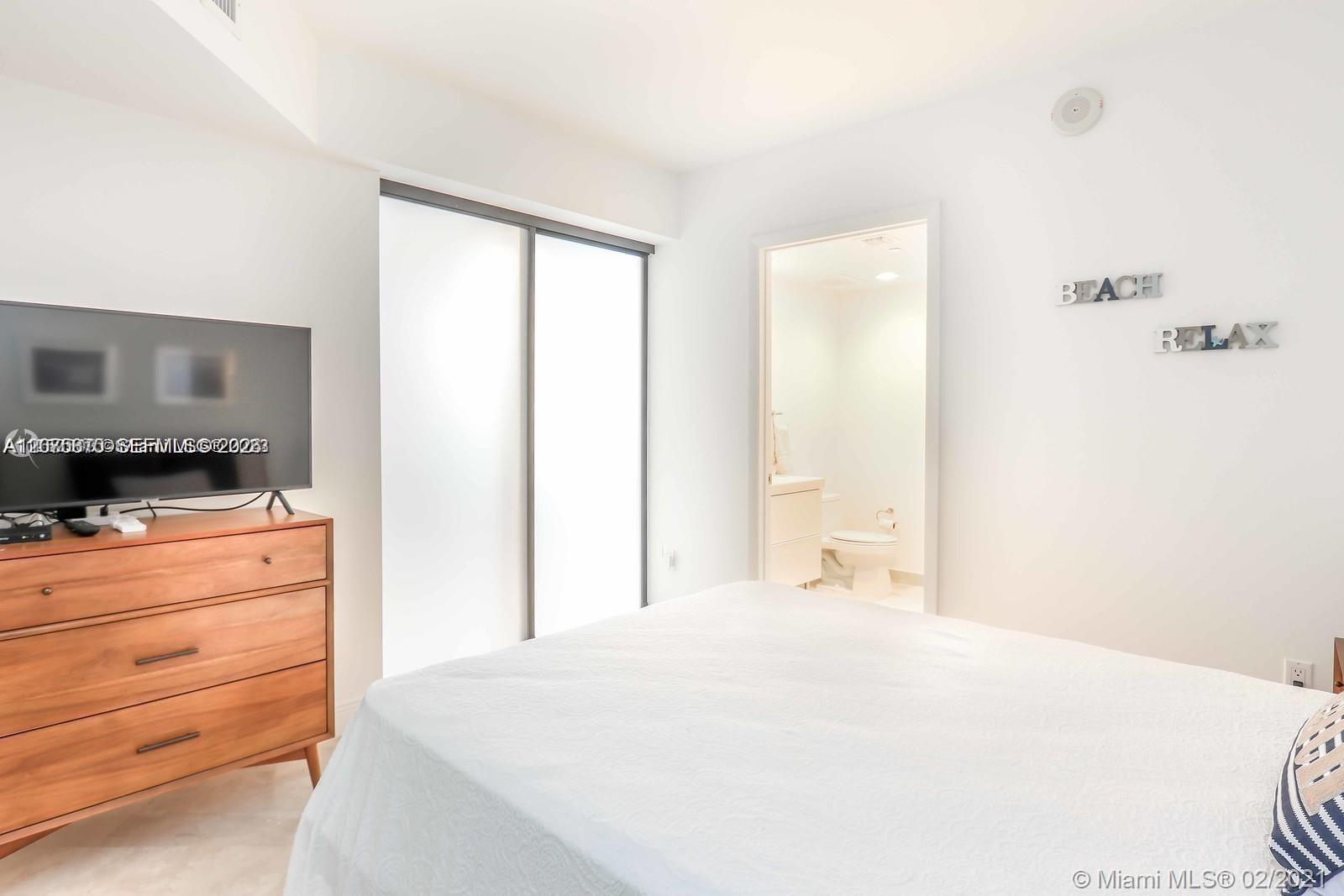 1830 S Ocean Drive 3704 Property Photo 18
