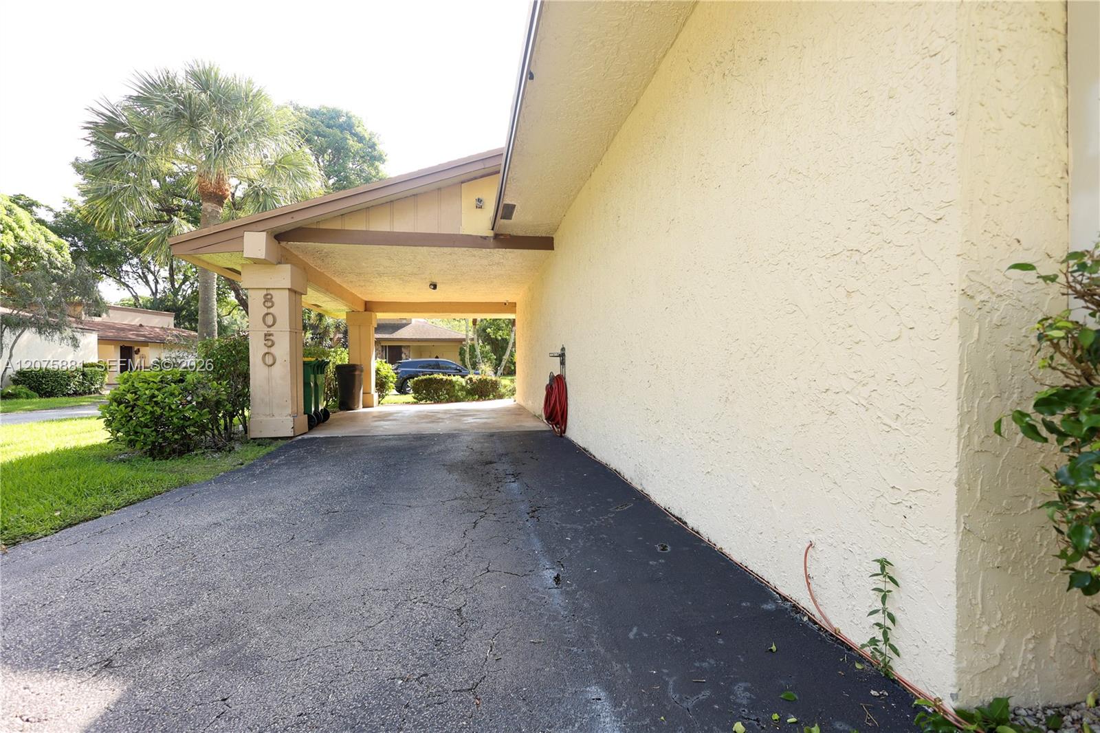 8050 Palmetto Palm Circle 55 Property Photo 12