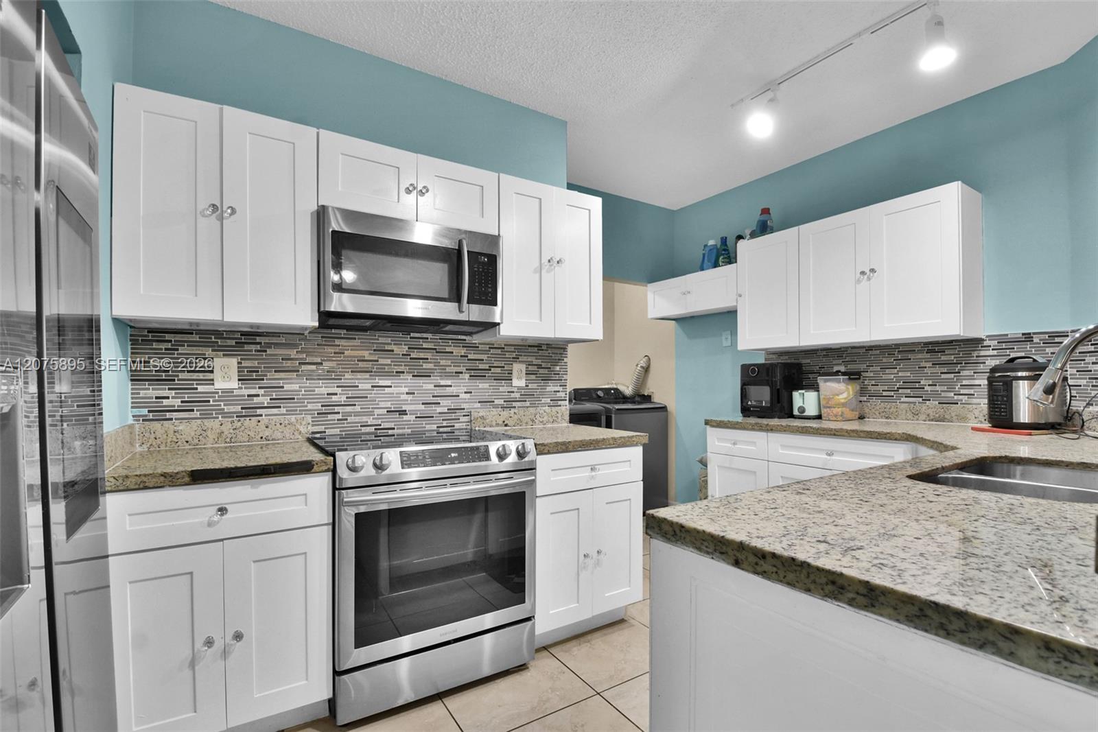 1419 Avon Lane 216