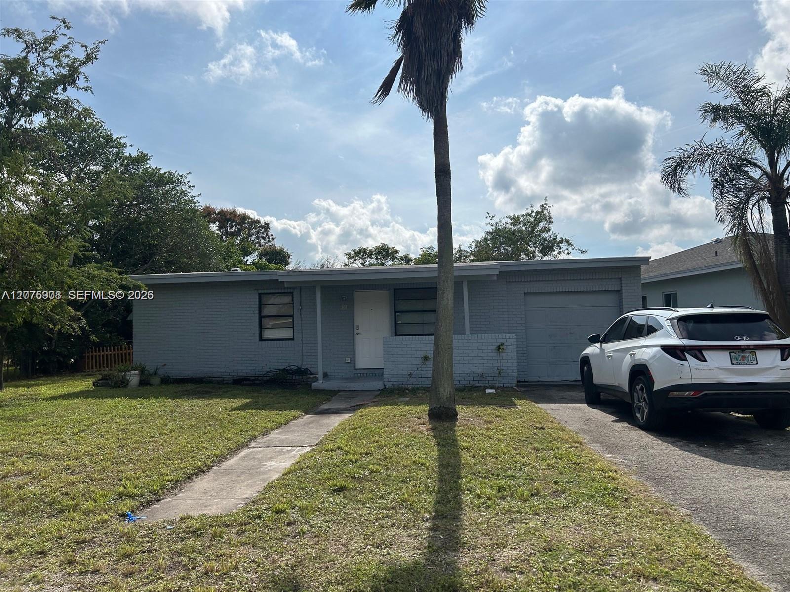 1318 NW 11th Street Property Photo 1