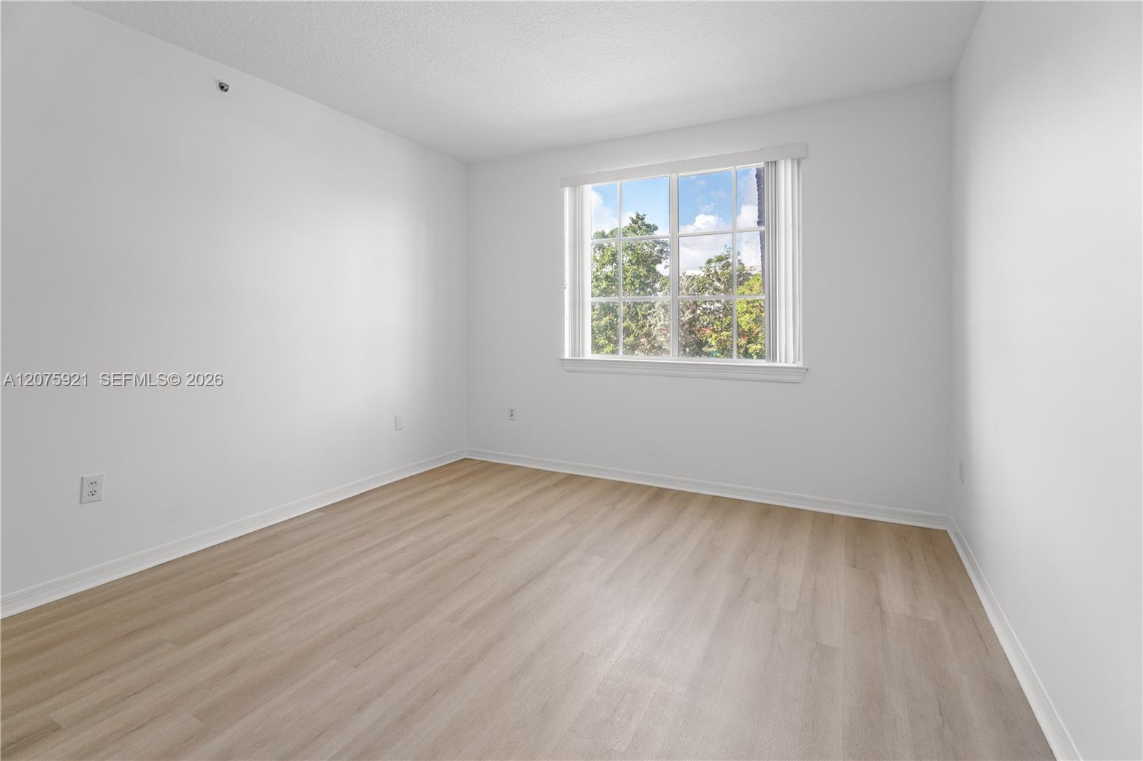 6851 Sw 44th Street 209 Property Photo 11
