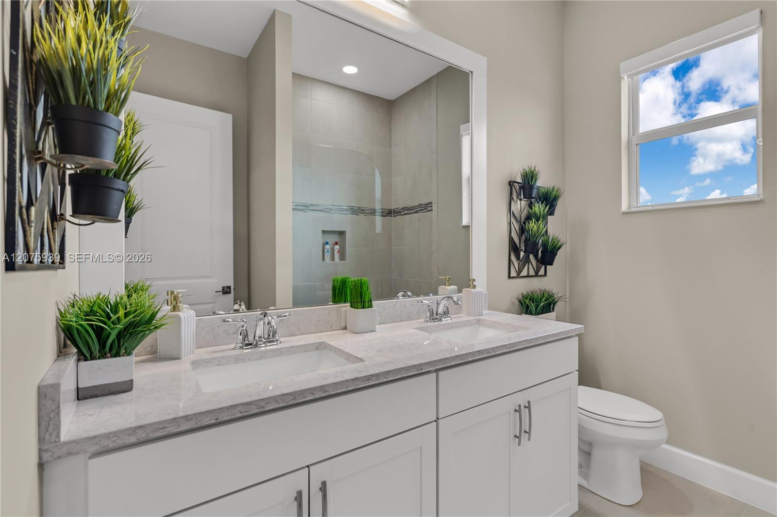 15769 Hummingbird Lane Property Photo 25