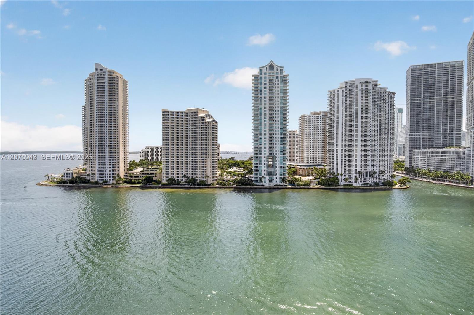 335 S Biscayne Boulevard 1503 Property Photo 4