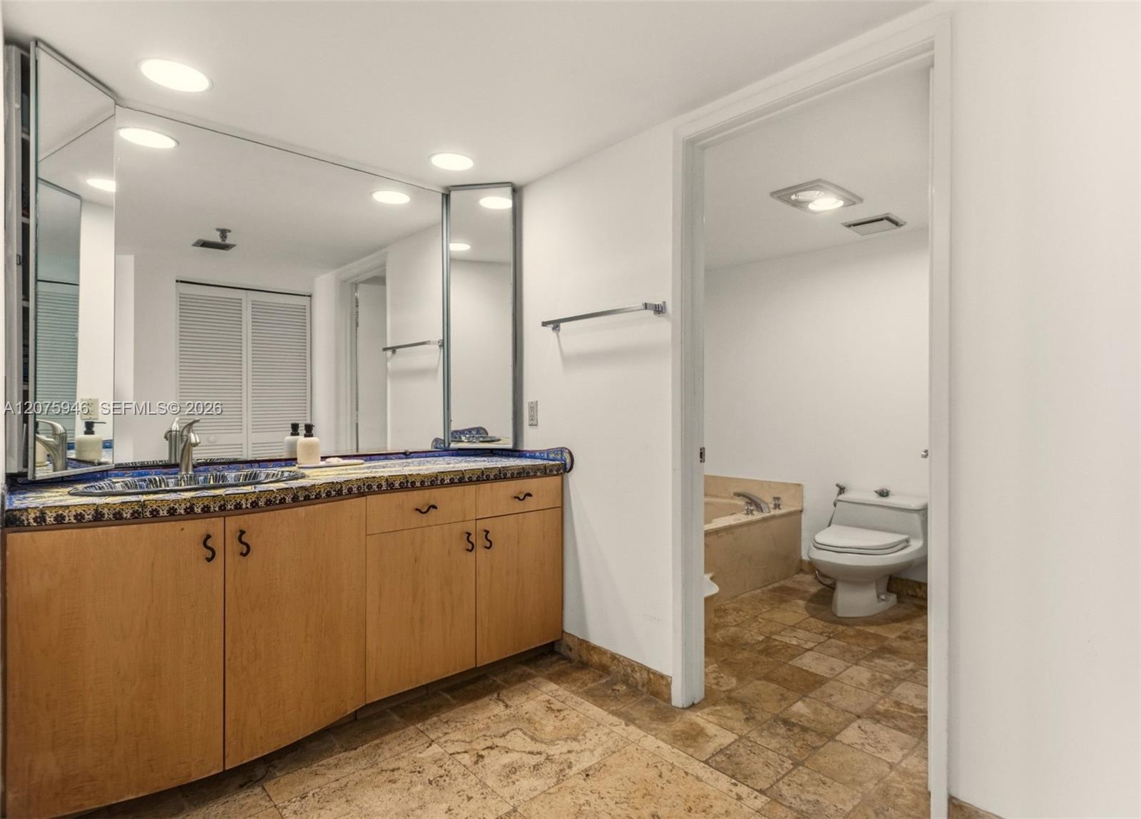 520 Brickell Key Drive A1902 Property Photo 16