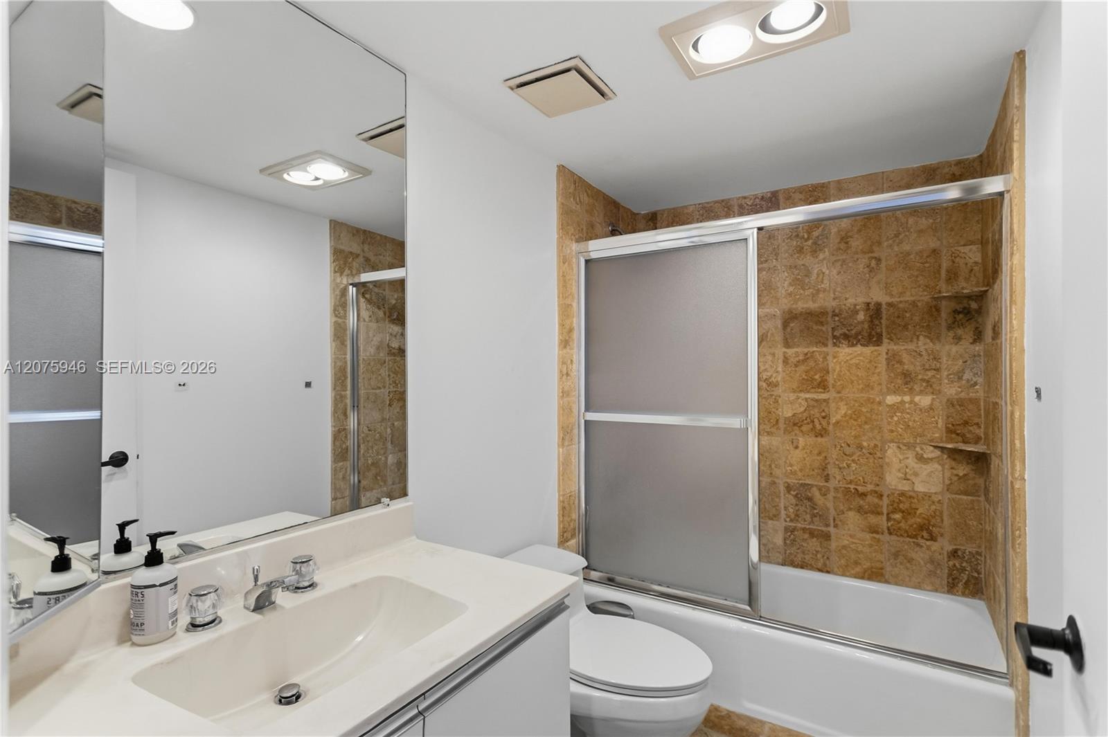 520 Brickell Key Drive A1902 Property Photo 21
