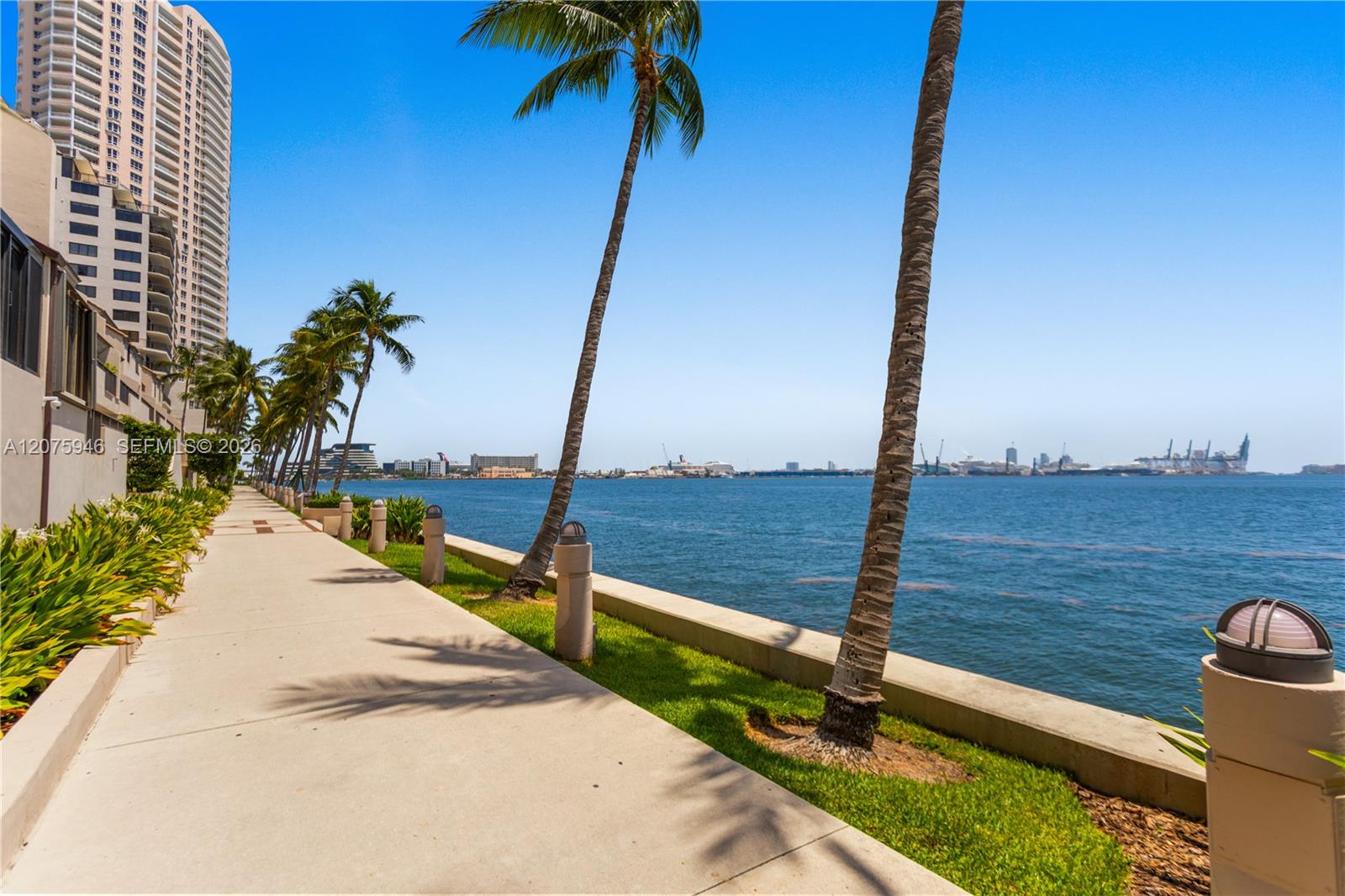 520 Brickell Key Drive A1902 Property Photo 23