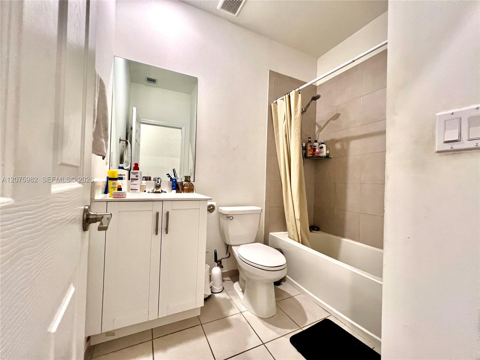 5946 Mustang Manor Property Photo 14