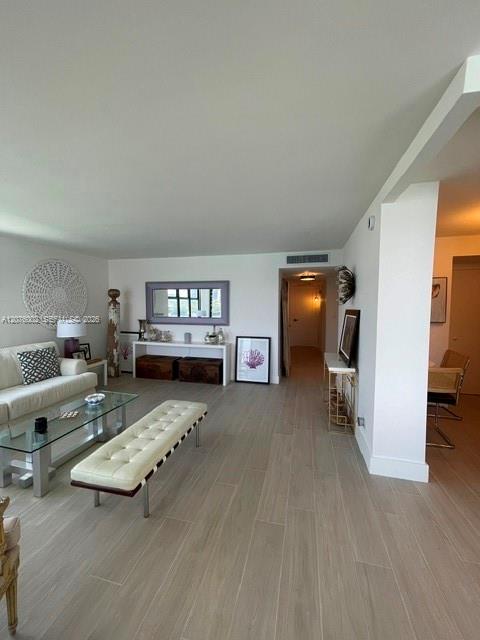 A12076002 Property Photo 13