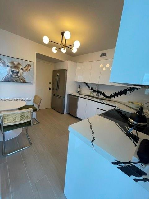 A12076002 Property Photo 14
