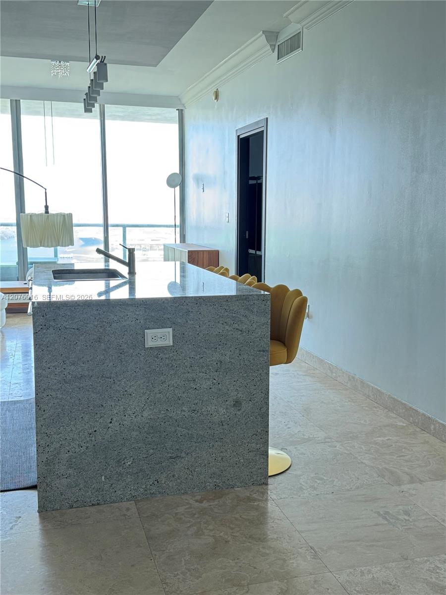 900 Biscayne Boulevard 2604 Property Photo 9