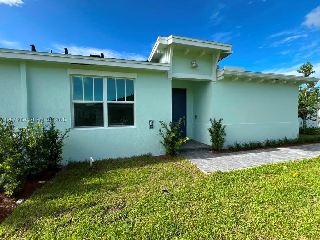A12076037 Property Photo 2
