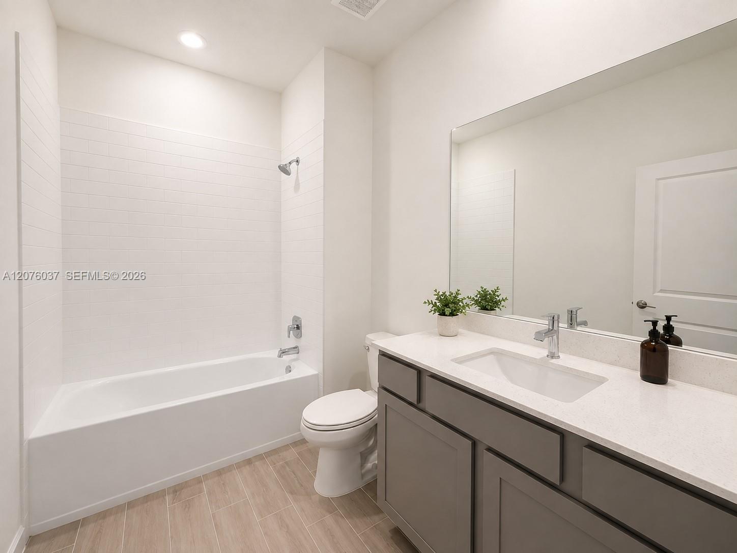 A12076037 Property Photo 8