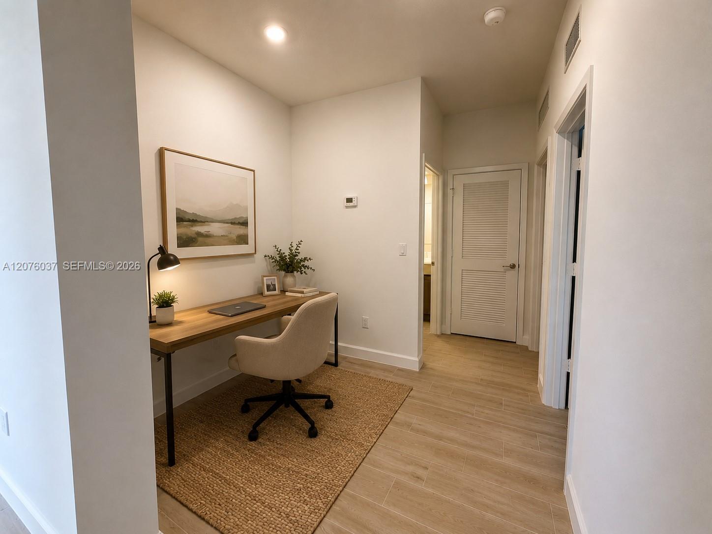 A12076037 Property Photo 14