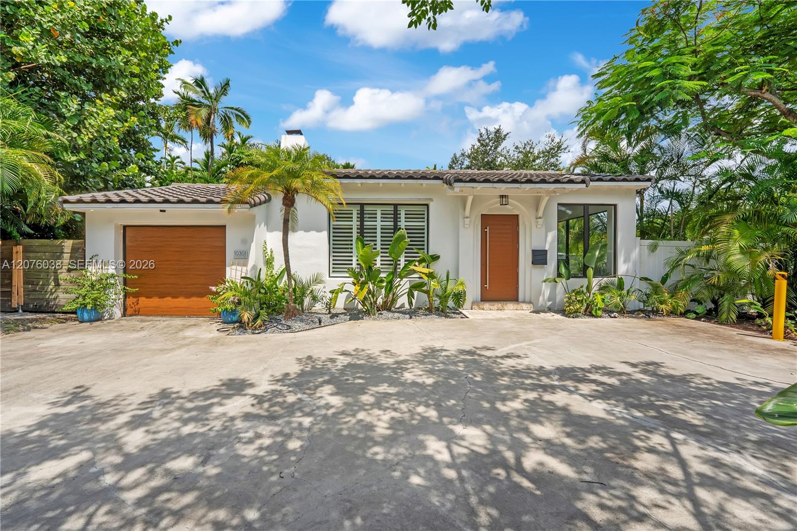 10301 N Miami Avenue Property Photo 1