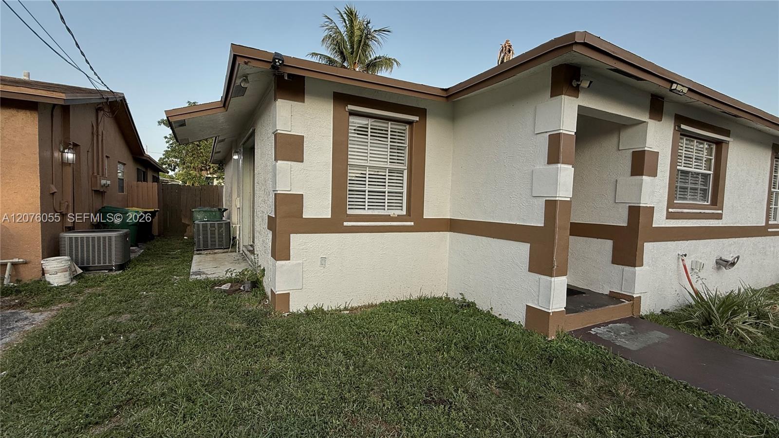 230 Nw 7th Avenue Property Photo 2