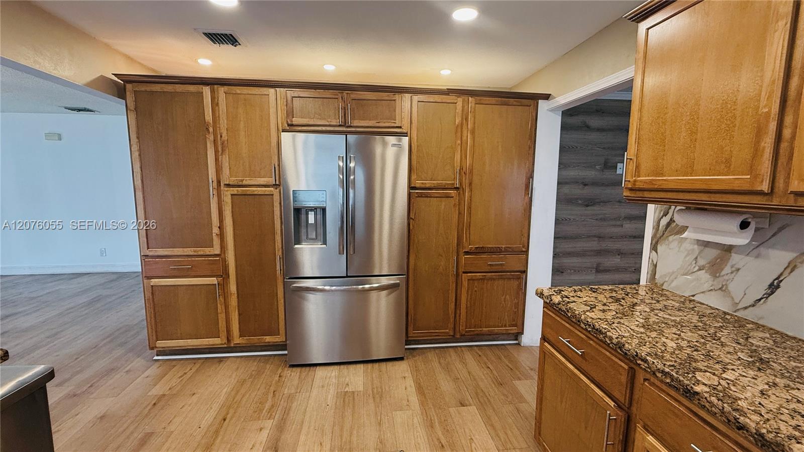 230 Nw 7th Avenue Property Photo 9