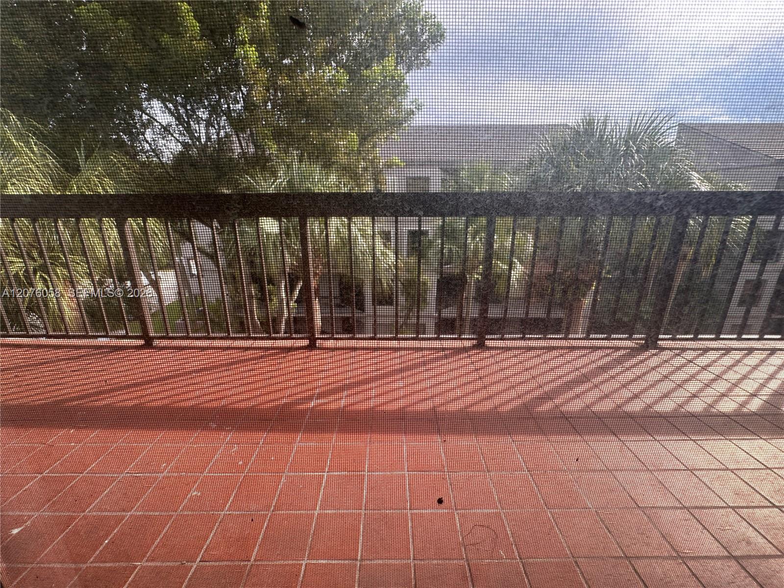 8810 Sw 132nd Place 401dn Property Photo 11
