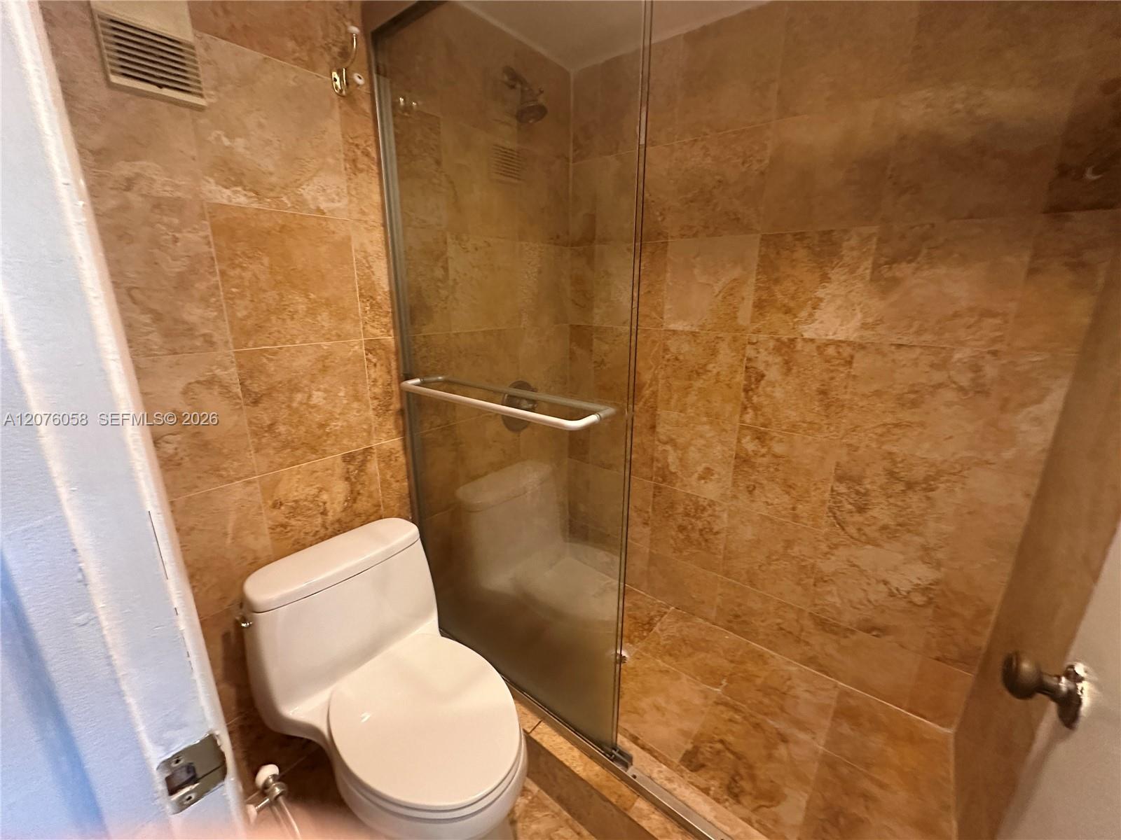 8810 Sw 132nd Place 401dn Property Photo 16
